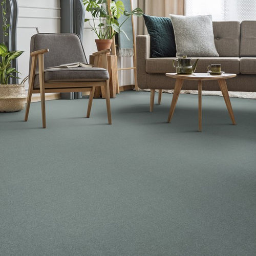 Carpete tufado - LIOR  - LANO N.V. - sintético / para o setor terciário / de cor lisa