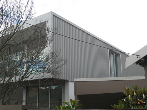 Cobertura em chapa de aço - LYSAGHT LONGLINE 305® - BlueScope Steel - nervurada