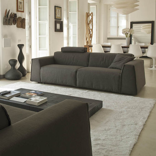 Sofá-cama - Parker - Milano Bedding - contemporâneo / em tecido / com braços
