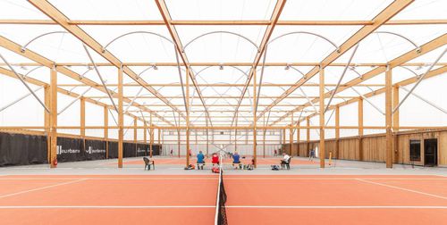 Estrutura tensionada com estrutura de madeira - VILLEURBANNE - SMC2 - para cobertura / para campo ou quadra esportiva