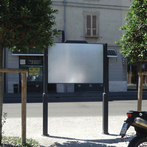 Painel informativo com pés altos - LATUS - METALCO - de piso / para ambiente externo / publicitário