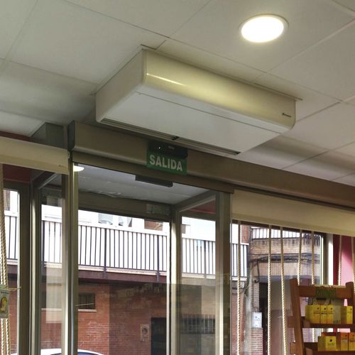 Cortina de ar de teto - SMART - airtecnics - de parede / industrial / profissional