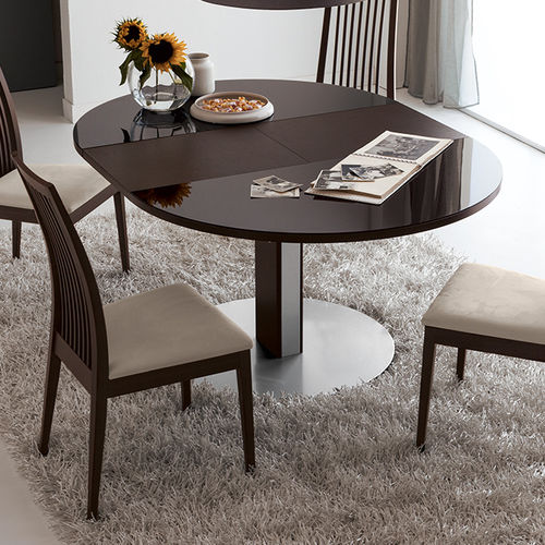 Mesa contemporânea - DEA - ARAN Cucine - em madeira laqueada / redonda / oval