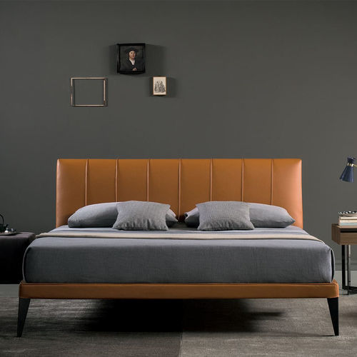 Cama king size - Megan - Bodema - contemporânea / estofada / com cabeceira