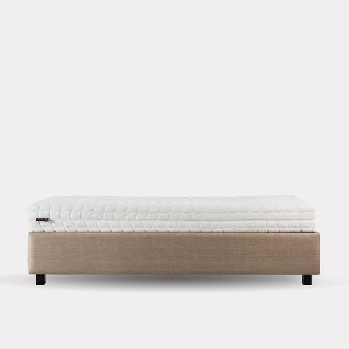 Estrado para cama de casal - Alfa - Colunex - estofado / da linha residencial / para hotel