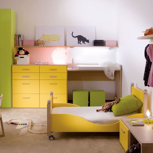 Quarto infantil verde - 7004 - DKS Srl - amarelo / em madeira