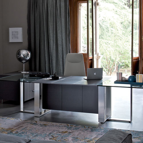 Mesa executiva - ALTAGAMMA - ESTEL - de piso / de 2 lugares / de vários lugares