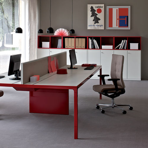 Poltronas de escritório contemporânea - MODO - ESTEL - em tecido / em couro / em madeira