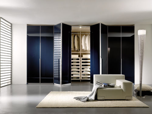 Guarda-roupa contemporâneo - SPAZIANTE - 5 - Faer Ambienti - em madeira / com portas articuladas