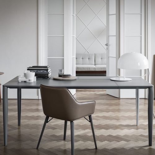 Mesa secretária de piso - Dante 150 - Frag - contemporânea / em aço / em couro