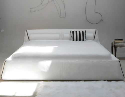 Cama de casal - SUITE NIGHT - Gamma Arredamenti International - contemporânea / estofada / com cabeceira estofada