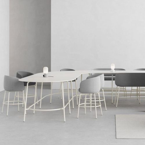 Mesa alta contemporânea - NEST SYSTEM - + HALLE - em laminado / com base em aço termolacado / oval