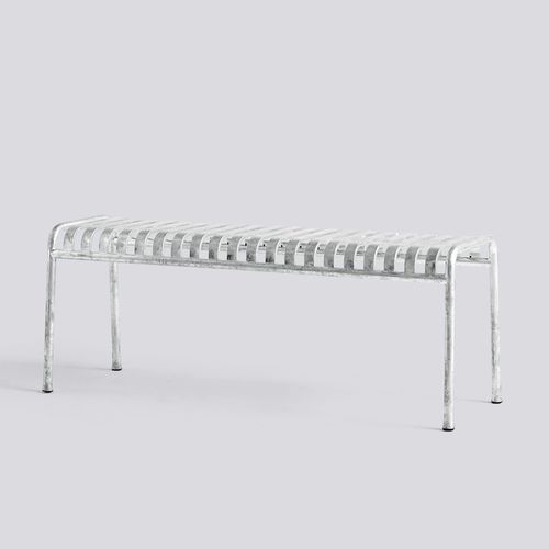 Banco de jardim contemporâneo - PALISSADE - Hay a/s - em aço galvanizado / de Ronan & Erwan Bouroullec