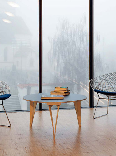 Mesa de centro contemporânea - SPARONDO - Moormann Nils Holger - em madeira / redonda / da linha residencial