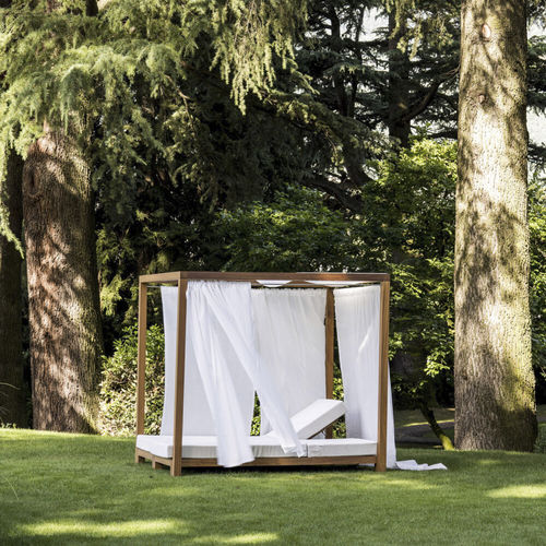 Cama de jardim com dossel - JAVA - Schoenhuber Franchi - de casal / contemporânea / reclinável