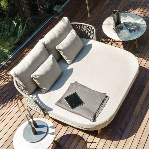 Divã contemporâneo - Emma Compact low - Varaschin - em tecido hidrorrepelente / em corda / em alumínio pintado
