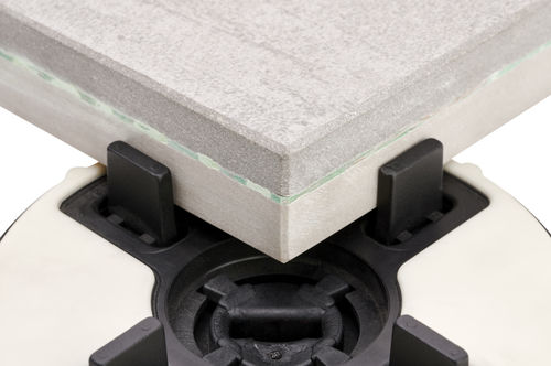 Piso elevado em grés porcelanato - X-FLOOR - NEWFLOOR - de alta resistência / antiderrapante / hidrorrepelente