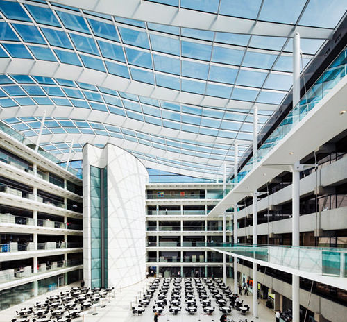 Vidro exterior colado (VEC) - ALLIED IRISH BANKS HEADQUARTERS - Permasteelisa
