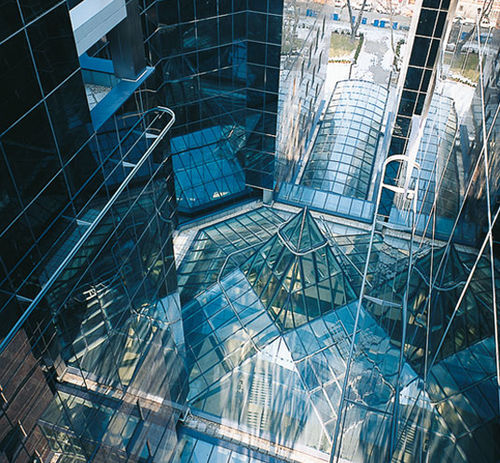 Cobertura de vidro em alumínio - BANK CENTER - Permasteelisa