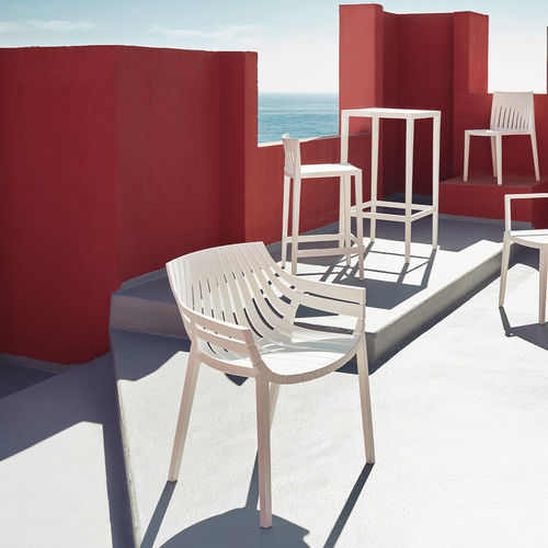Cadeira de jardim contemporânea - SPRITZ - VONDOM - para ambiente externo / de fibra de vidro / em polipropileno