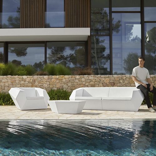 Mesa de centro de design original - FAZ - VONDOM - em polietileno / com base em polietileno / 100% reciclável