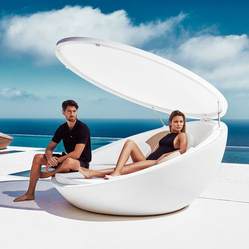 Divã contemporâneo - ULM - VONDOM - em tecido / em polietileno / de jardim