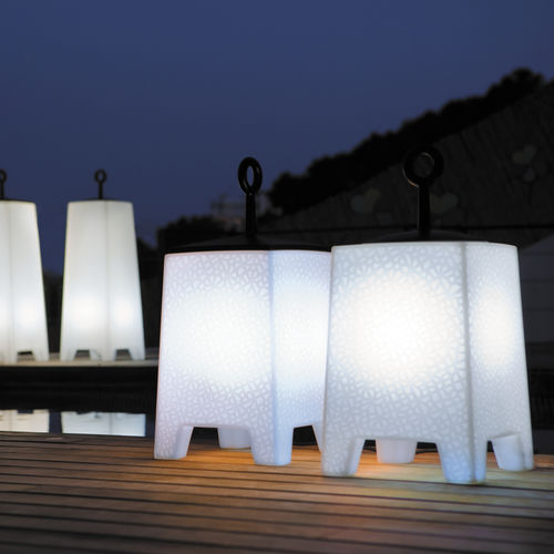 Luminária portátil - MORA - VONDOM - em polietileno / contemporânea / sem fio