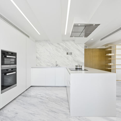 Tampo de bancada em grés porcelanato - TECHLAM® : BASIC ICE - Levantina - em pedra natural / para cozinha / branco