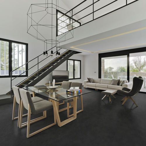 Placas de revestimento em grés porcelanato - TECHLAM® : BASIC BLACK - Levantina - polida / para ambiente interno / de parede