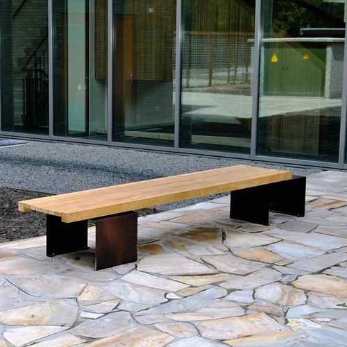 Banco para espaço público contemporâneo - LINEA - Euroform K. Winkler GmbH - em madeira de lei / em aço galvanizado / em chapa de aço