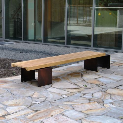 Banco para espaço público contemporâneo - LINEA 387 LIGHT - Euroform K. Winkler GmbH - em madeira de lei / em aço galvanizado / em chapa de aço