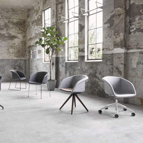 Cadeira contemporânea - WELL  - Ahrend - para ambiente interno / em madeira / em arame
