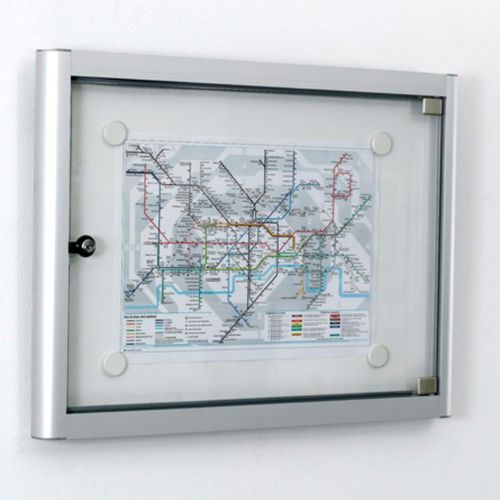 Painel informativo de parede - 332 2xA4 DIN A3 - SDB Vitrinebouw BV - para ambiente interno / magnético / em vidro