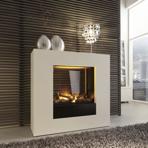 Lareira elétrica - LINEA - Kamin-Design GmbH & Co KG Ingolstadt - de embutir / Face única / fechada