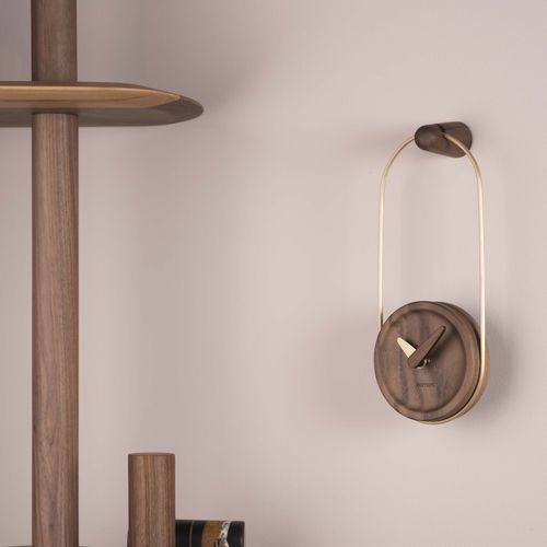 Relógio contemporâneo - MICRO ESLABON - NOMON - de parede / analógico / em nogueira