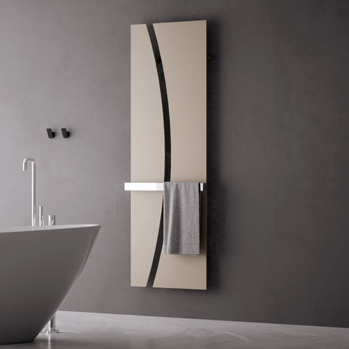 Aquecedor de toalhas a água quente - MONO - Hotech Design - elétrico / 751 W–1000 W / contemporâneo