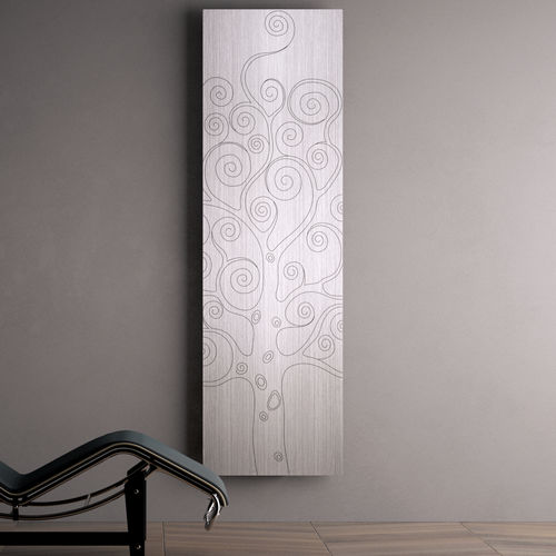Radiador a água quente - KLIMT - Hotech Design - elétrico / 751 W–1000 W / 1001 W–1500 W