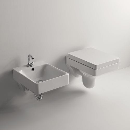 Vaso sanitário suspenso - CENTO - Ws Bath Collections - em cerâmica / de Marc Sadler / da linha comercial