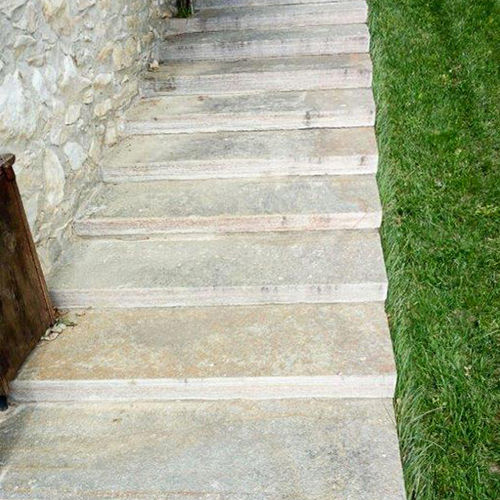 Degrau em pedra natural - CREA STONE - em granito / em mármore / de alta resistência