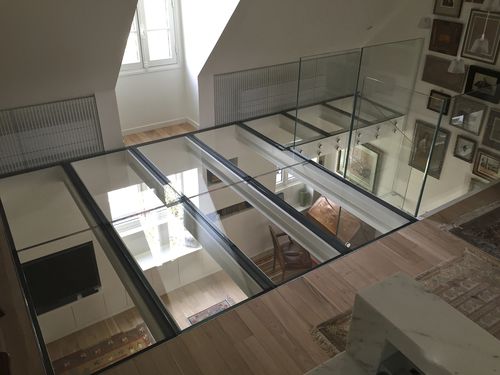 Piso elevado em aço - EXTRA CHIARO - Trescalini - em vidro / para ambiente interno