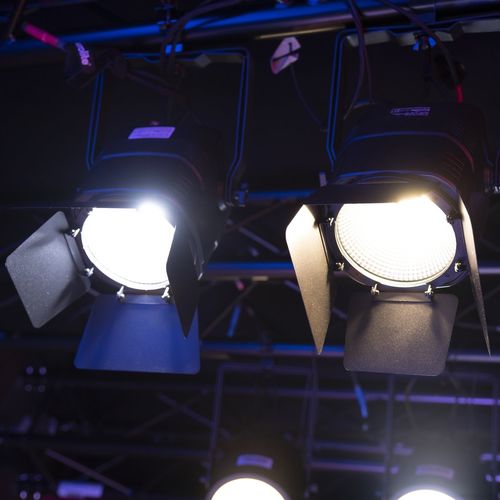 Refletor de cabeça móvel IP20 - COB 100 WW/CW - Steinigke Showtechnic GmbH - de LED / para iluminação de palco / para eventos