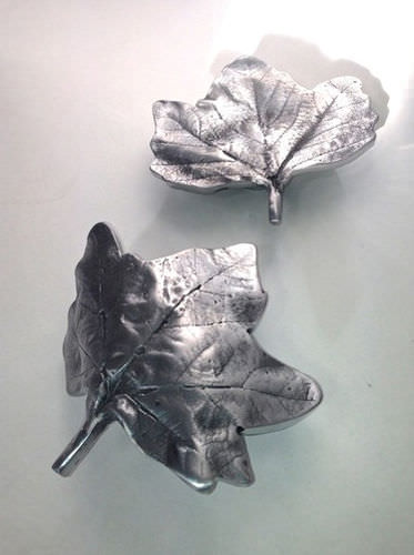Maçaneta para porta - LEAF - Philip Watts Design - em latão / em alumínio / em bronze