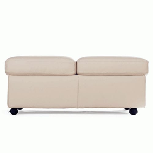 Banco estofado contemporâneo - Ekornes - em couro / com rodízios / bege