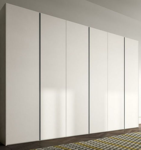 Guarda-roupa contemporâneo - MILL - Morassutti Arredamenti - em madeira laqueada / com portas de abrir