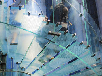 Painel de vidro temperado - WEAVE  - CRISTAL PONTEVEDRESA - transparente / para piso / antiderrapante