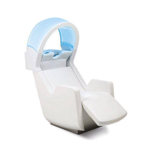 Lavatório de cabeleireiro com apoio para pés - ULTRAWASH Q CHROME SHIATSU - Gamma & Bross - de design original / em cerâmica / de 1 lugar