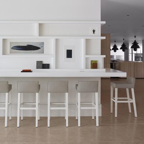 Banqueta alta contemporânea - SAAR - Piet Boon Collection - em couro / em tecido / com base em carvalho