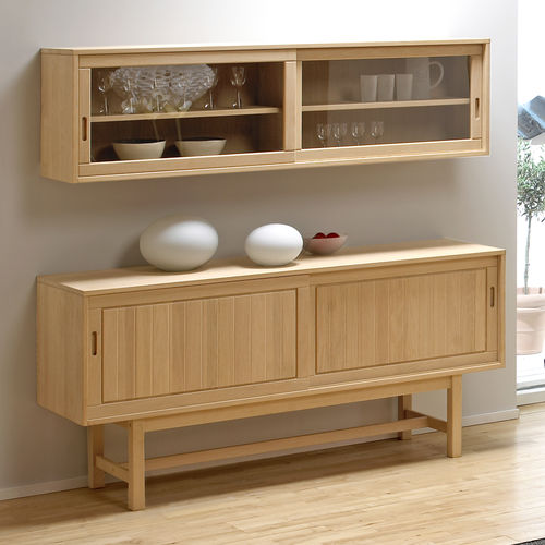 Buffet aparador de design escandinavo - 0179-1 - dyrlund - com pés altos / em carvalho / com prateleiras