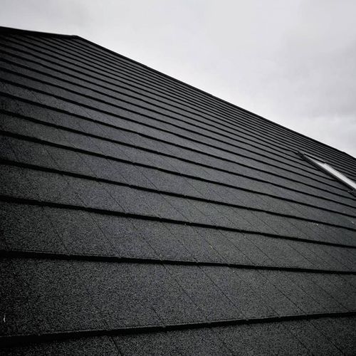 Telhado inclinado - METROTILE® interlock iPANEL - AHI ROOFING / IKO METALS FRANCE - em aço / efeito de telhado de telha / efeito de ardósia