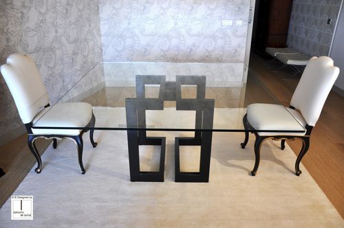 Mesa de jantar contemporânea - SENDAI - GONZALO DE SALAS - em cristal / em ferro / em metal laqueado